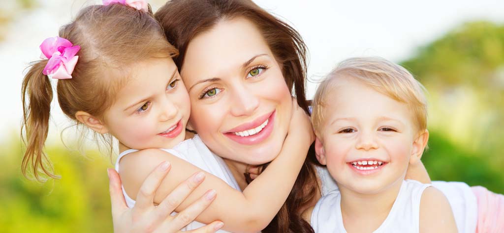 Celebrating Single Parenthood single parent, single mom, happy kids